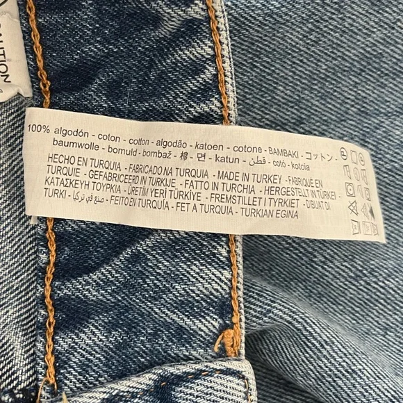 Zara button fly High-Waisted Wide Leg cropped Jeans size 6 - Picture 6 of 8